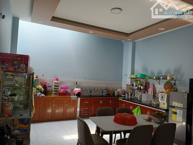 GẤP BÁN GIẢM CHÀO 30PTR--HẺM 8M --145M2 --TÂY LÂN--4 TẦNG --GIÁ CHỈ :6.4 TỶ (TL) - 5