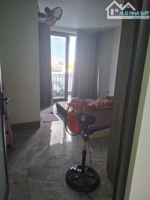 🏡 SẬP HẦM _ BÁN NHANH NHÀ 3 TẦNG MỚI  ĐẸP KIỆT 🚗 , TÔ HIỆU CHỈ 3, 6 TỶ - 5