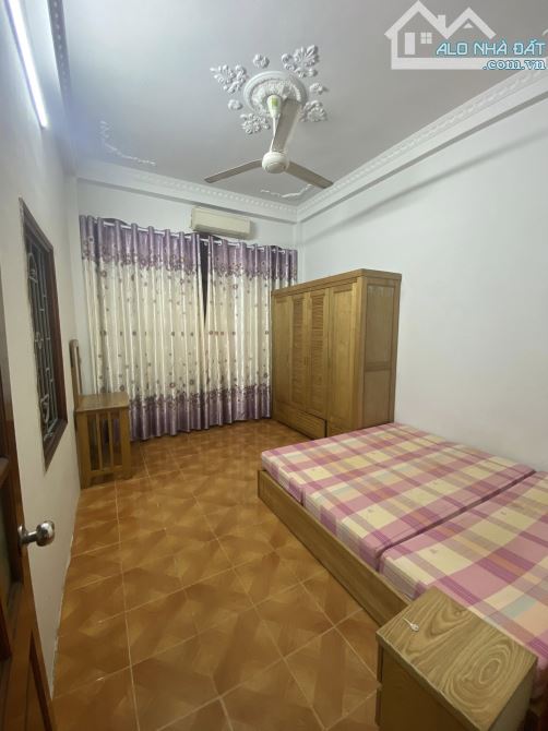 BÁN NHÀ XUÂN THỦY CẦU GIẤY 48M2 MT 4M LÔ GÓC 2 THOÁNG 5 TẦNG OTO ĐỖ CỬA, GIÁ 11 TỶ - 6