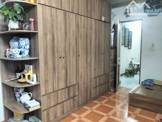 TẬP THỂ NGÕ 328 NGUYỄN TRÃI – HAI MẶT THOÁNG – 3,8 TỶ - 6