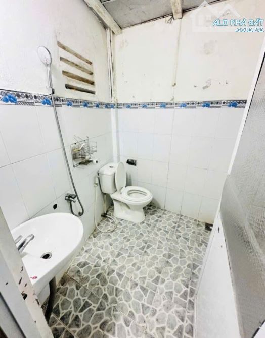 Cá Độ thua lỗ bán nhà ở Trần Thị Cát Bà Điểm 4x20 ( 80m2 ) 910 TRIỆU Sổ hồng riêng đầy đủ - 6