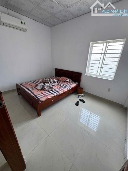 CHO THUÊ NHÀ 3 TẦNG MẶT TIỀN ĐƯỜNG : NGUYỄN XIỂN -  GẦN CROWNE PLAZZA HÒA HẢI - 6