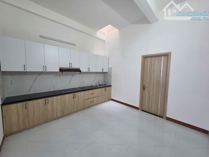 nhà 1 trệt 1 lầu khu hòn đỏ khu dân cư đường đệ - 6