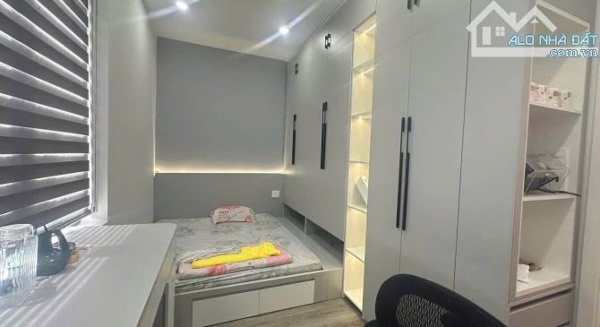 NHÀ 3 TẦNG KHU ĐẤU GIÁ LÊ VỤ: GIÁ 4,8 tỷ - 6