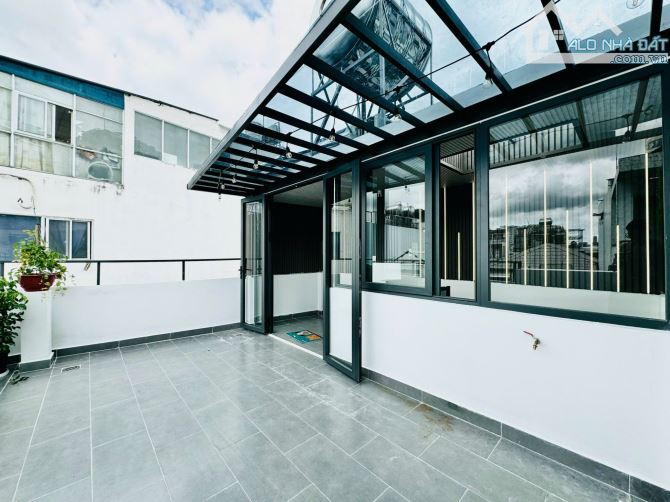 Ngang 6m góc 2 mặt hẻm Hồ Văn Huê. Giá chốt 6 tỷ 240, CN 60m2. Hẻm xe tải tránh 6m tới cửa - 6