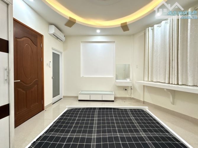 BÁN NHÀ DUY NHẤT - HẺM Ô TÔ 7 CHỖ - ĐOÀN THỊ ĐIỂM, P1, PN - 5 TẦNG - 4.1x7.5 A4 - 7.7 TỶ - 6