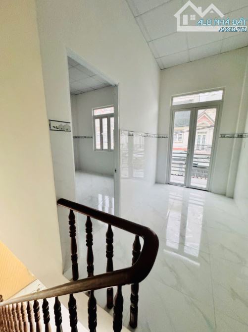 Nhà 2 tầng MẶT TIỀN đường THẠNH LỘC 29 phường Thạnh Lộc Q12 DT 48,5m2 ( 6x13) đường 10m - 6
