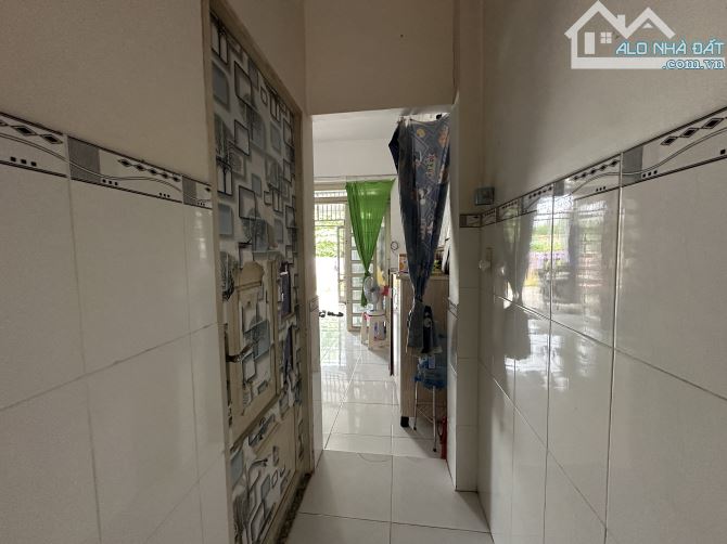 Bán nhà C4 đường Nguyễn Văn Tăng, Long Thạnh Mỹ Q9 đường ô tô né nhau DT : 4.7 x 14 = 66m2 - 6