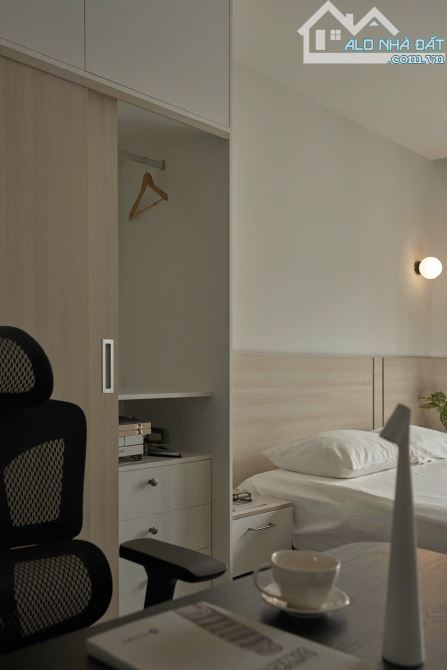 Căn hộ ngay trung tâm quận 1, bancol view siêu chill, gần UEH, Đại học Hoa Sen - 6