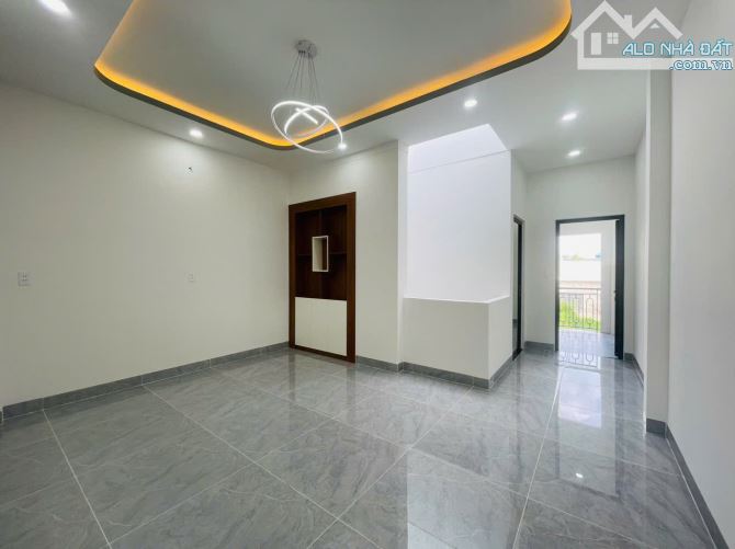 Bán Nhà Mới 1 Trệt 1 Lầu 3 Phòng Ngủ Giáp Hóc Môn, 125m2, Sổ Hồng Riêng - 6