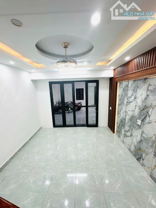 🏡 BÁN NHÀ NGÔ GIA TỰ – NGÕ RỘNG, GẦN PHỐ, Ô TÔ ĐỖ CỬA  ✨ Diện tích: 46m² – Nhà xây mới 3, - 6