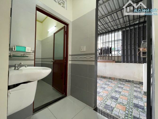 BÁN NHANH!!! NHÀ Ở NGAY, (4x16 ), ĐƯỜNG NHỰA 14M, VỈA HÈ, 4 ĐỒNG TL - 6
