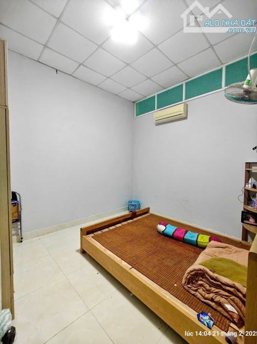 Bán nhà SHR 2 tầng 70m2  HXH Tân Hiệp Hóc Môn chỉ 2 tỷ - 6
