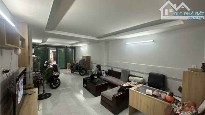 Chính chủ gửi bán nhà 1 sẹc Huỳnh Văn Bánh 4 lầu 84m2 ngay chợ Phú Nhuận KD đa nghề 15 tỷ. - 6