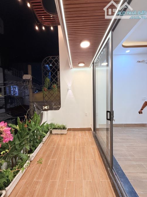 BÁN NHÀ 2 TẦNG 65m2, HẺM Ô TÔ NGAY TÂN HƯƠNG, TÂN PHÚ, NHỈNH 6 TỶ. - 7