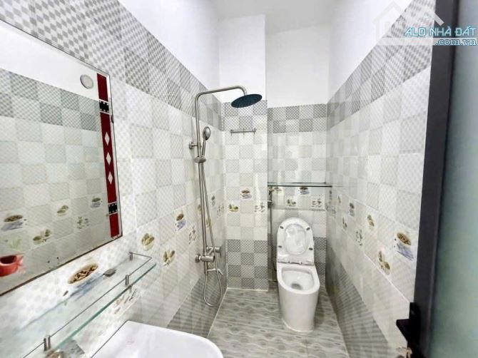 BÁN NHÀ HẺM Ô TÔ ĐƯỜNG NGUYỄN VĂN CÔNG GÒ VẤP | 4 TỶ 150TR | 61.4M2 | SHR - 7