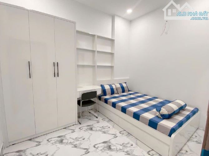 Bán nhà Tân Bình gần MT đường Nguyễn Trọng Tuyển 40m 3 tầng chỉ 6.15 tỷ - 7