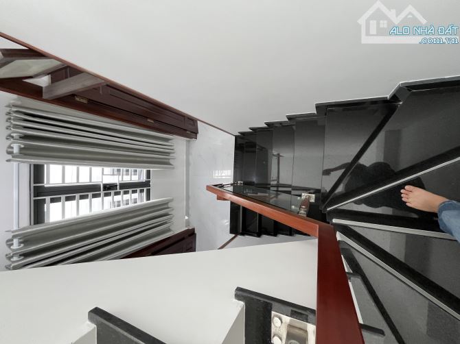 BÁN NHÀ 4 TẦNG-45M2 SÁT MT ĐOÀN THỊ ĐIỂM, PHÚ NHUẬN-CHỈ 8.6 TỶ - 7