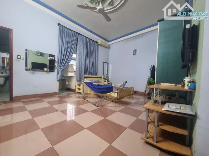Mặt tiền Lý Thường Kiệt, ngay vòng xoay, 5 tầng, 4.3x36, giảm mạnh 3 tỷ chỉ còn 42,3 tỷ. - 7