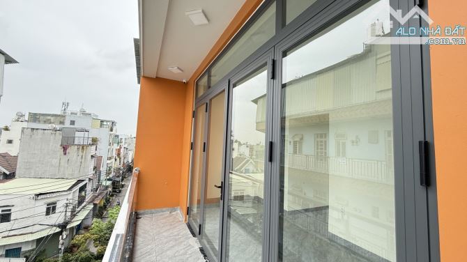GIÁP TÂN PHÚ🧧 🎋 DT: 55M2 ( 5,5 x 10 ) - 4 TẦNG - 4PN - HẺM XE TẢI - CHỈ 6.1TỶ - 7