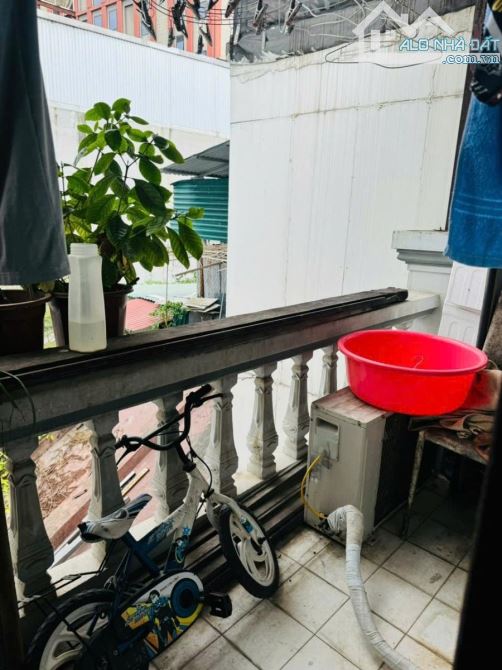 TÔN THẤT TÙNG-ĐỐNG ĐA-NHÀ PHÂN LÔ-3 THOÁNG-4 TẦNG 4 NGỦ-60M RA Ô TÔ TRÁNH-9.95 TỶ - 7