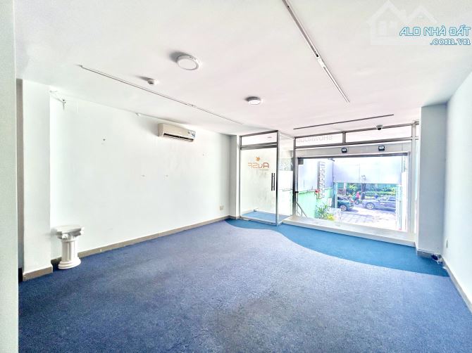 Cho thuê văn phòng 35-45-60m2 - Mặt tiền đường Nam Kỳ Khởi Nghĩa, Quận 3 - 7