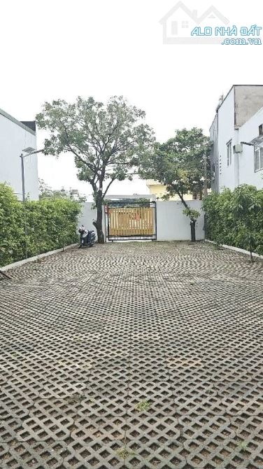 CHDV 4 tầng 18 phòng đường AN PHÚ ĐÔNG 9, Q12, DT 442m2 (11 x 40), đường 12m có thang máy. - 7