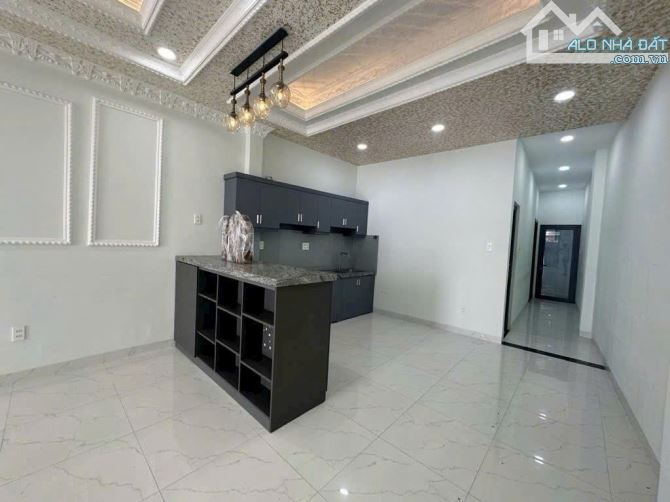 BÁN NHÀ 2lầu-3pn- NGUYỄN VĂN KHỐI, PHƯỜNG 9, GÒ VẤP. GIÁ: 5.6 tỷ - 8