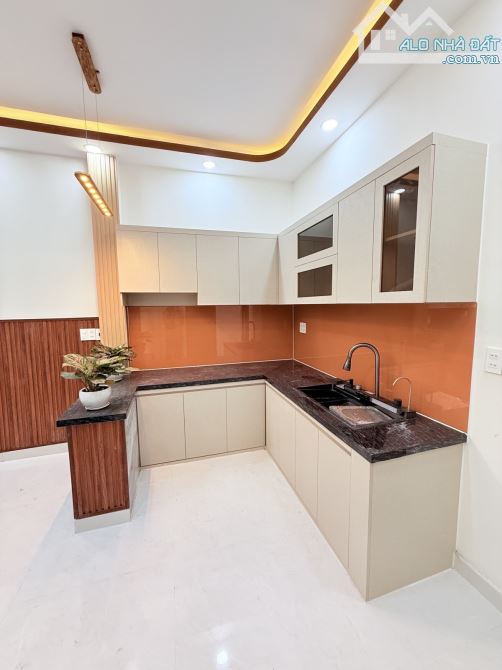 BÁN NHÀ 2 TẦNG 65m2, HẺM Ô TÔ NGAY TÂN HƯƠNG, TÂN PHÚ, NHỈNH 6 TỶ. - 8
