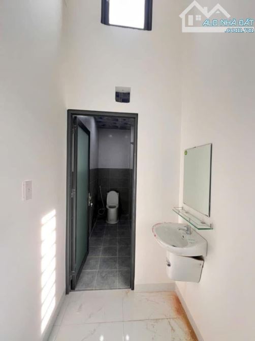 Bán Nhà Lầu Cách Bửu Long 7 Phút Di Chuyển - 8