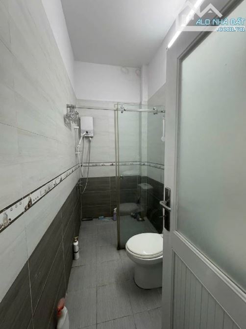 NHÀ ĐẸP 3 TẦNG 100M2(5.6X18)-HXH-HỒ HỌC LÃM-GIÁ 6.85 TỶ - 8