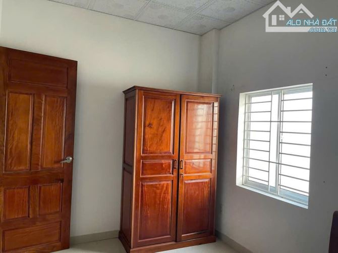 CHO THUÊ NHÀ 3 TẦNG MẶT TIỀN ĐƯỜNG : NGUYỄN XIỂN -  GẦN CROWNE PLAZZA HÒA HẢI - 8