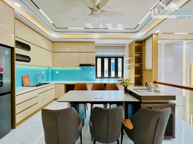 Nhà Góc 2 Mặt Tiền Khu Phân Lô Đường Lê Đình Cẩn 55m2 5 Tầng Full Nội Thất Giá Tốt 7,8 Tỷ - 8