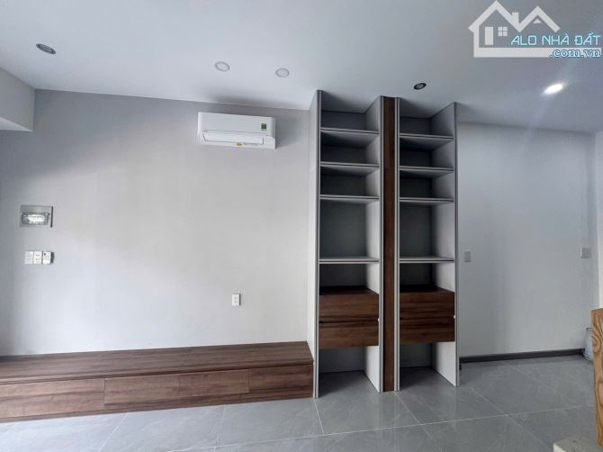 Bán nhà mặt tiền Nguyễn Thành Đồng 1 trệt 1 lầu - 8