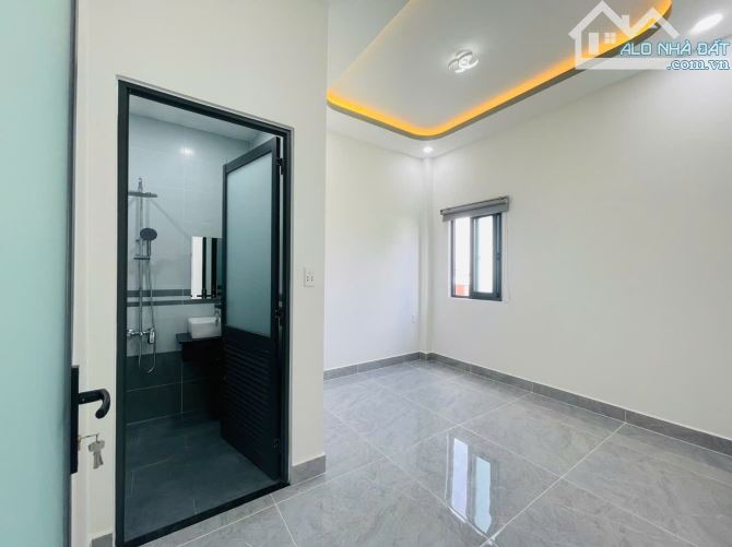 Bán Nhà Mới 1 Trệt 1 Lầu 3 Phòng Ngủ Giáp Hóc Môn, 125m2, Sổ Hồng Riêng - 8