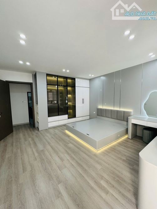 Nhà Tân Mai 71m2, 6 tầng, mặt tiền 4m, ô tô tải tránh, kinh doanh, thang máy, nhà mới keng - 8