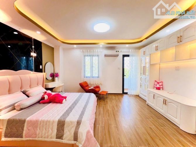 NHÀ 4 TẤM- MT HẺM 6M - NHÀ MỚI TẶNG TOÀN BỘ NỘI THẤT CAO CẤP MỚI - ĐƯỜNG DƯƠNG CÁI LỢI - 8