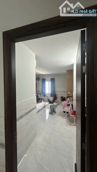 Chính chủ gửi bán nhà 1 sẹc Huỳnh Văn Bánh 4 lầu 84m2 ngay chợ Phú Nhuận KD đa nghề 15 tỷ. - 8