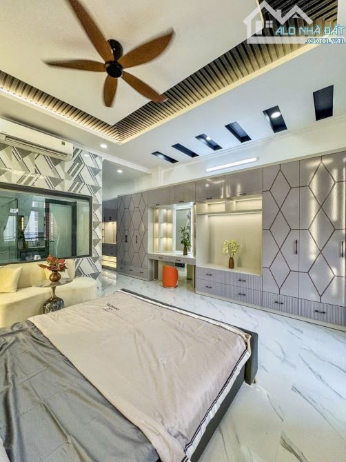 CHỦ GỬI – NHÀ TRỆT 3 LẦU MỚI ĐẸP FULL NỘI THẤT CAO CẤP, Đường B25, KDC 91B, Tân An - 9
