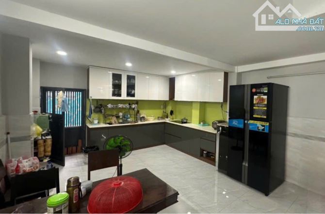 Chính chủ gửi bán nhà 1 sẹc Huỳnh Văn Bánh 4 lầu 84m2 ngay chợ Phú Nhuận KD đa nghề 15 tỷ. - 9