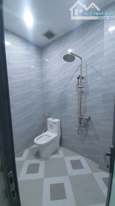 Cần bán nhà 1 nê mặt tiền Trần Quang Diệu. 67m2 giá 6tỷ - 9