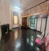 chủ cho thuê căn hộ tập thể 70m2, tầng 2 phố Quán Thánh, Ba Đình