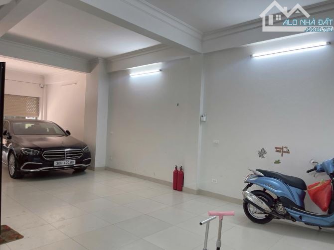 Nguyên Hồng – 70m – 6 Tầng – Ngõ VIP Như Phố – Cơ Hội Vàng Đầu Tư Kinh Doanh Chỉ 19.9tỷ