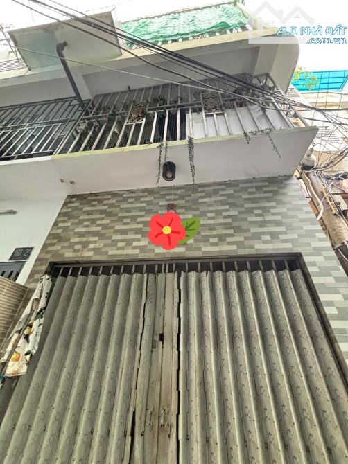 Nguyễn Chí Thanh,Quận 10,3 tầng,dt:2,6mx8m,giá:3,15 tỷ