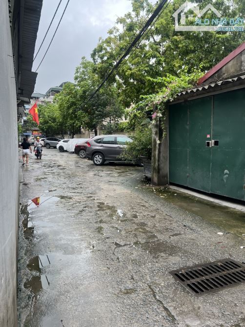 NGUYỄN KHOÁI , 43M² x 5T DÂN XÂY MỚI TINH , 3 GÁC ĐỖ CỬA , GẦN HỒ , SÁT PHỐ , 6,9 TỶ