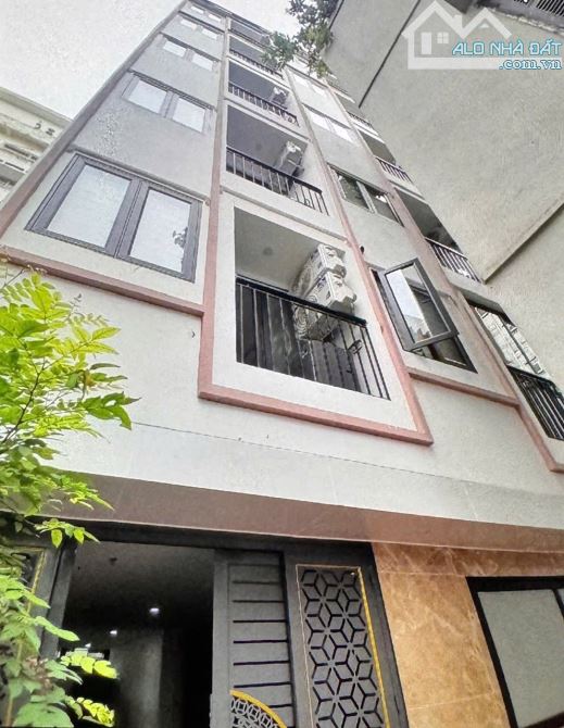 VÕ CHÍ CÔNG - Toà CCMN 25 phòng 132m2, 6 tầng thang máy 3 thoáng -Gần NGĐ -Dòng tiền 1,6ty