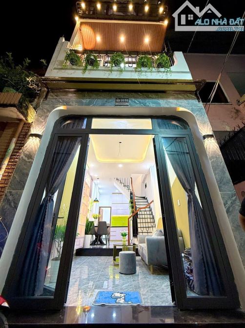 Bán gấp nhà Phan Văn Trị, P12, 36m2 3pn 3wc, 5.15 tỉ tl
