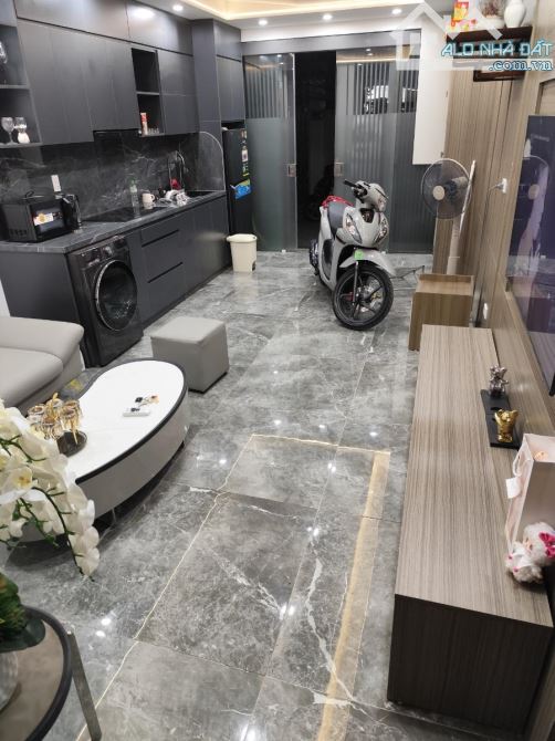 Tập Thể Thanh Xuân Bắc - Thanh Xuân - Diện Tích:60m-2 Ngủ - Giá:4.185 Tỷ