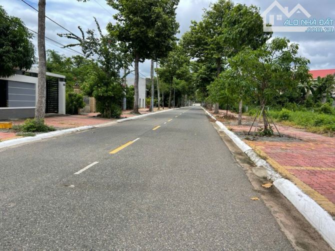 CHÍNH CHỦ GỬI BÁN LÔ ĐẤT MẶT TIỀN ĐƯỜNG SỐ 8 : thị trấn long điền -bà rịa Vũng tàu