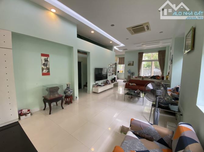 BÁN CCCC FLC - 265 CẦU GIẤY, 2 NGỦ RỘNG KHÉP KÍN, FULL NỘI THẤT, 9.7 TỶ